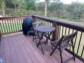 Lakeside Baxter Retreat - Image 2
