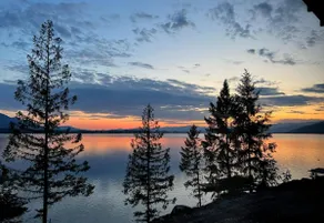 1950's classic lake cabin with private dock! - Image 5