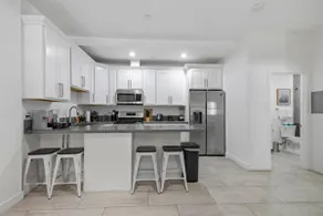 Disney Gateway Condo - Image 4