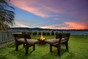 The Little Lake House at Rathmines waterfront on Lake Macquarie - Image 5
