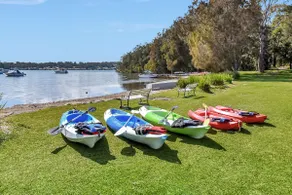 The Little Lake House at Rathmines waterfront on Lake Macquarie - Image 4