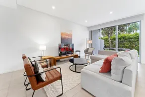 3BDRM Coastal Oasis in Magenta - Image 2