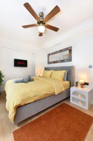 Stylish Apartment with Bosphorus View - Image 2