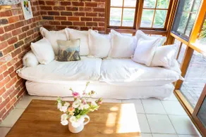 Coastal Cottage Retreat - Image 5