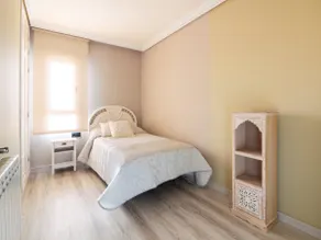 Los Castillos Apartment 1I - Image 4