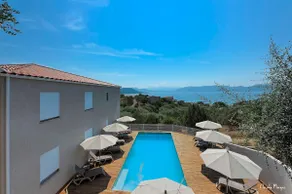 Sea view apartment for 6 people - Image 3