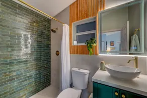 Cozy Oasis Near Hard Rock Stadium + Private Yard - Image 5