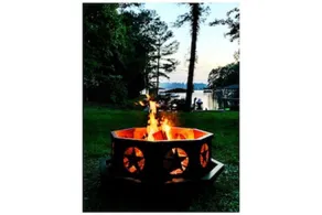 New! Dock, Pool Table, Firepit, Deck, Pet Friendly - Image 2