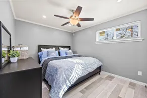 Two-Story Apartment in Irving - Image 2