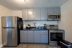 Private Guest House - Image 2