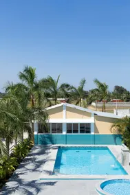 Ocean blue villa - Image 3