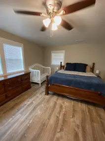 NEWLY Remodeled Private home - Image 4