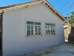 Cantinho da Paz House with private backyard. - Image 2