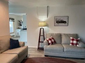 Vintage apartment near Western Washington fair. - Image 4