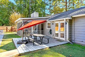 4BR Oasis with Pool – Budget Friendly - Image 4