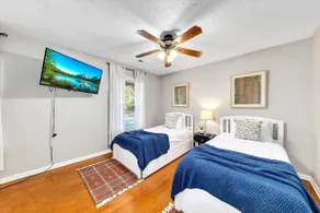 4BR Oasis with Pool – Budget Friendly - Image 5