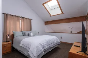 Hiking, biking, pool, Mt. Snow with direct access! - Image 5