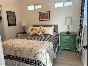 Garden Cottage - Image 2