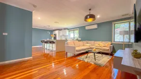 The Gong Property - Image 2