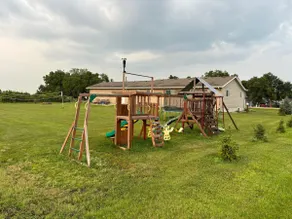 Lake home, and 2 acres to roam. - Image 3