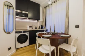 Superb duplex 1 bedroom Center of Paris - Image 3