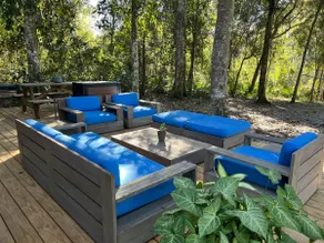 The Cozy Lakeside Cabin - Image 2