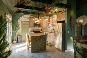 Prescott's Downtown Hobbit House - Image 2