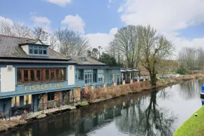 Stunning 3bed 30 mins to London & H Potter Studios - Image 5