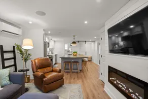 * Inviting Escape Bursting w/ Elegance & Style * - Image 5