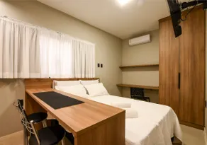 New studio with air conditioning and fast Wi-Fi - Image 5