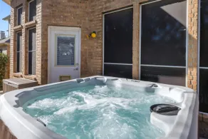 Keller’s Crown-Huge House Near Stadiums - Hot Tub - Image 2