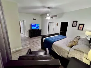 Home In Glendale - Image 3