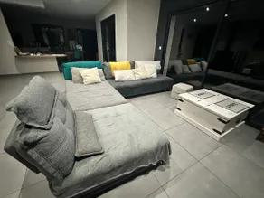 Single-storey house & PMR pool - Image 3