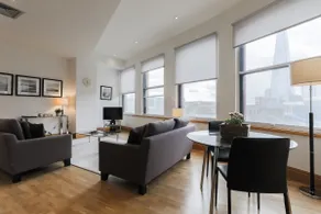 London Bridge Executive One Bed Apartment - Image 3
