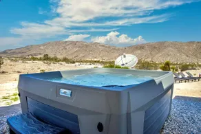 The Joshua Tree Whitmore House + Hot Tub - Image 3