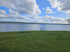 Rhea's Lake House - Image 3