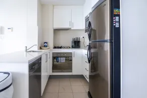 Comfy 1BDR Apartment 3min to Train Station Burwood - Image 4