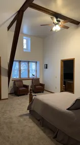 Carriage Room - Image 4