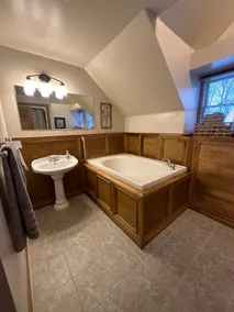 Carriage Room - Image 5