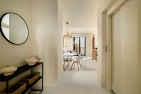 Enjoy Prime Location Flat/Quiet. - Image 4