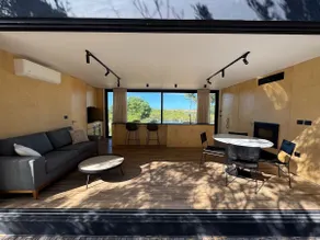Beach house in the woods - Image 3