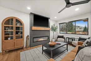 Cottonwood Pines Lodge - Image 2