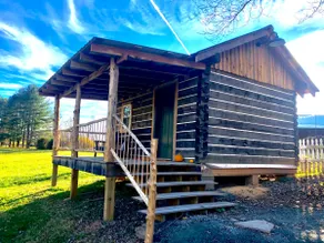 The Cabin on Petra Farm - Image 4