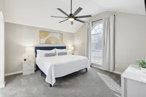 Charming Flower Mound Escape near DFW Airport - Image 3
