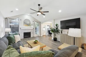 Charming Flower Mound Escape near DFW Airport - Image 1