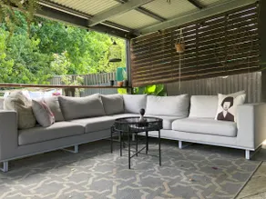 Charming open plan & great outdoor spaces - Image 5