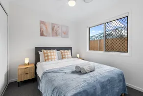Brand New Modern 5BR House Ducted AC Near Mall - Image 3