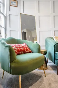 Boutique Stay in City Centre - Image 5