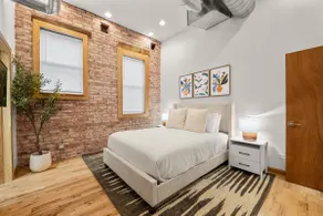 Loft-Inspired Pilsen Retreat | 10 min to Downtown - Image 2