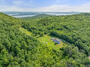 5Acre, Foliage&Mtn Views, Hot Tub, Game Room, Lake - Image 2